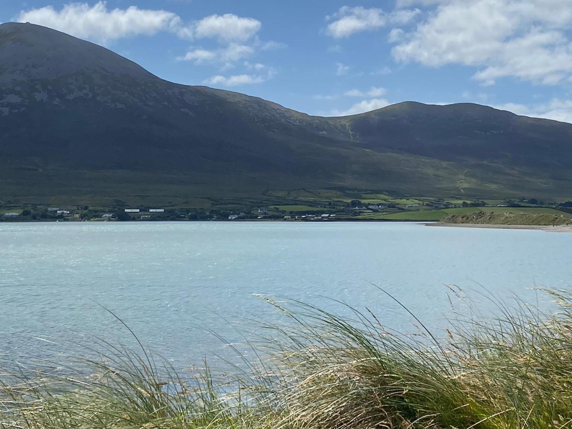Country Cabin Mullagh  Bagian luar foto